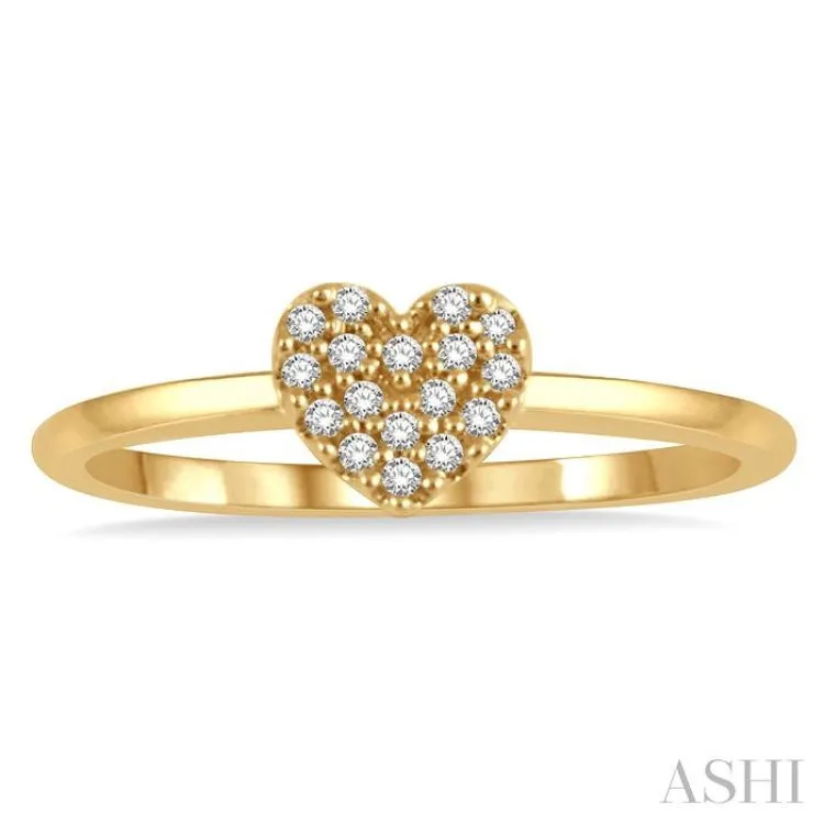 1/10 ctw Heart Charm Round Cut Diamond Petite Fashion Ring in 14K Yellow Gold