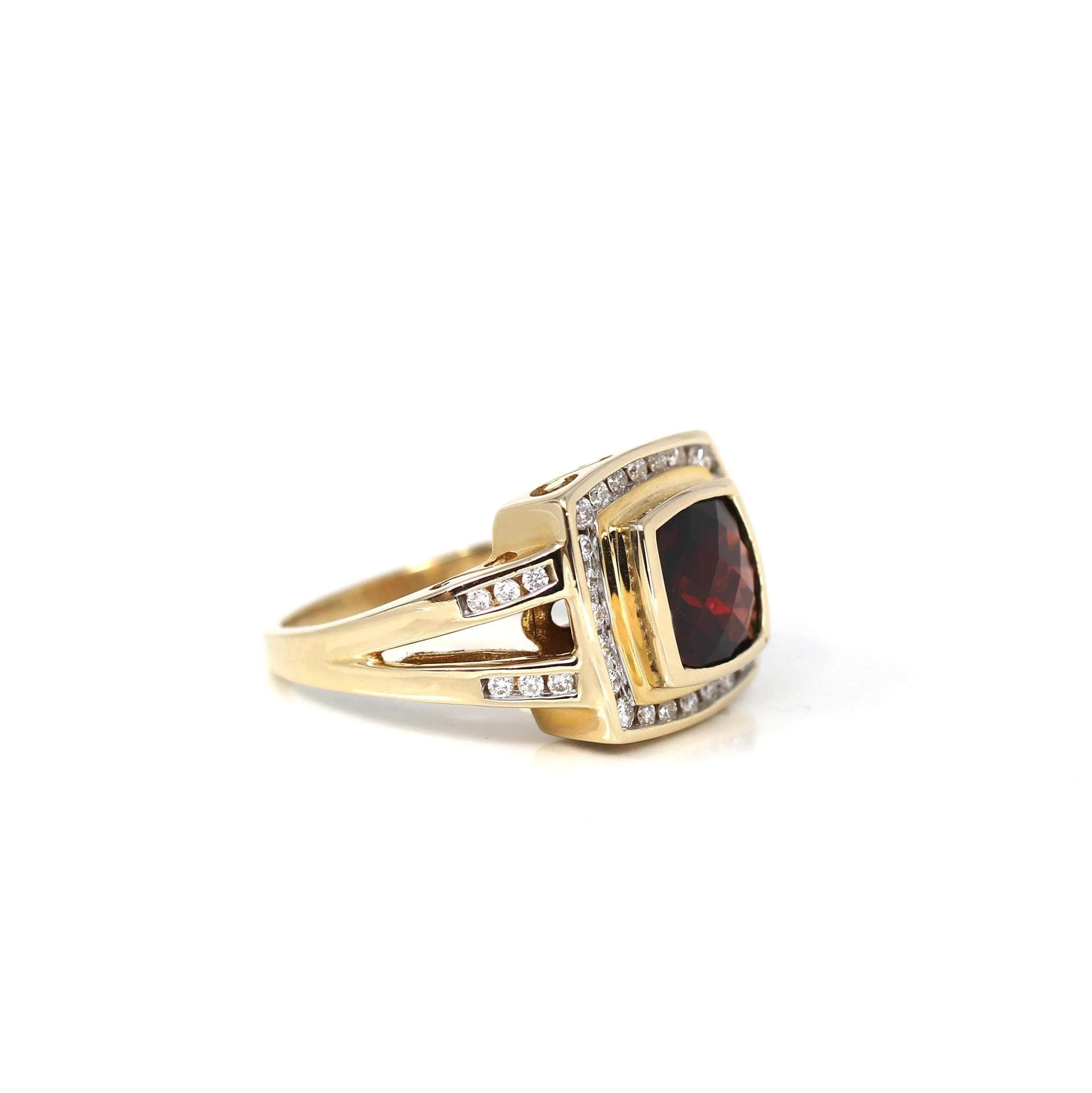 14k Yellow Gold Natural Dark Orange Red Garnet Antique Men's Ring with Diamonds