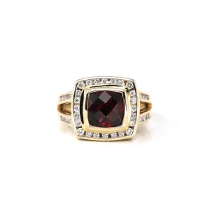 14k Yellow Gold Natural Dark Orange Red Garnet Antique Men's Ring with Diamonds