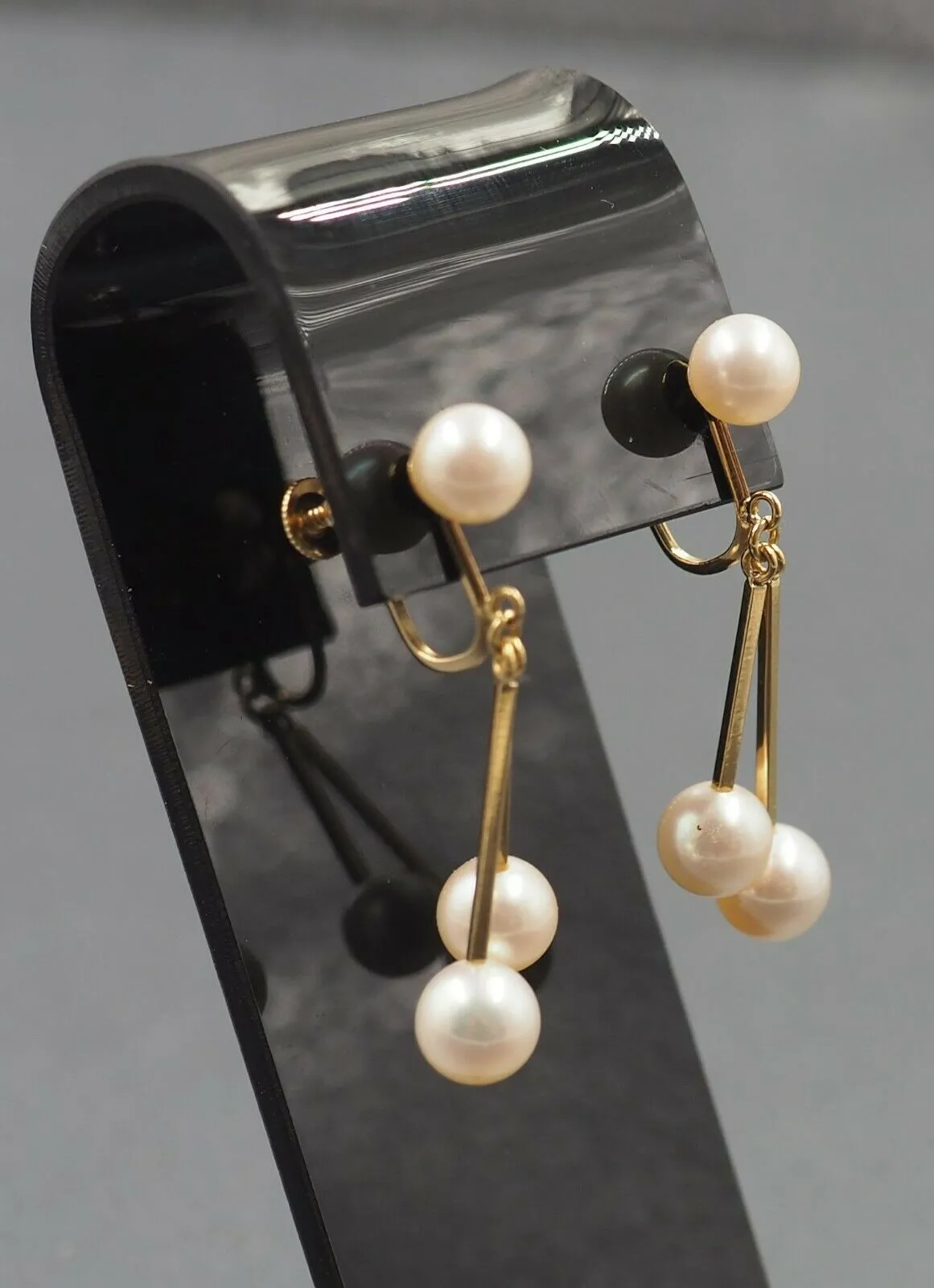 18ct Yellow Gold Pearl Drop Earrings