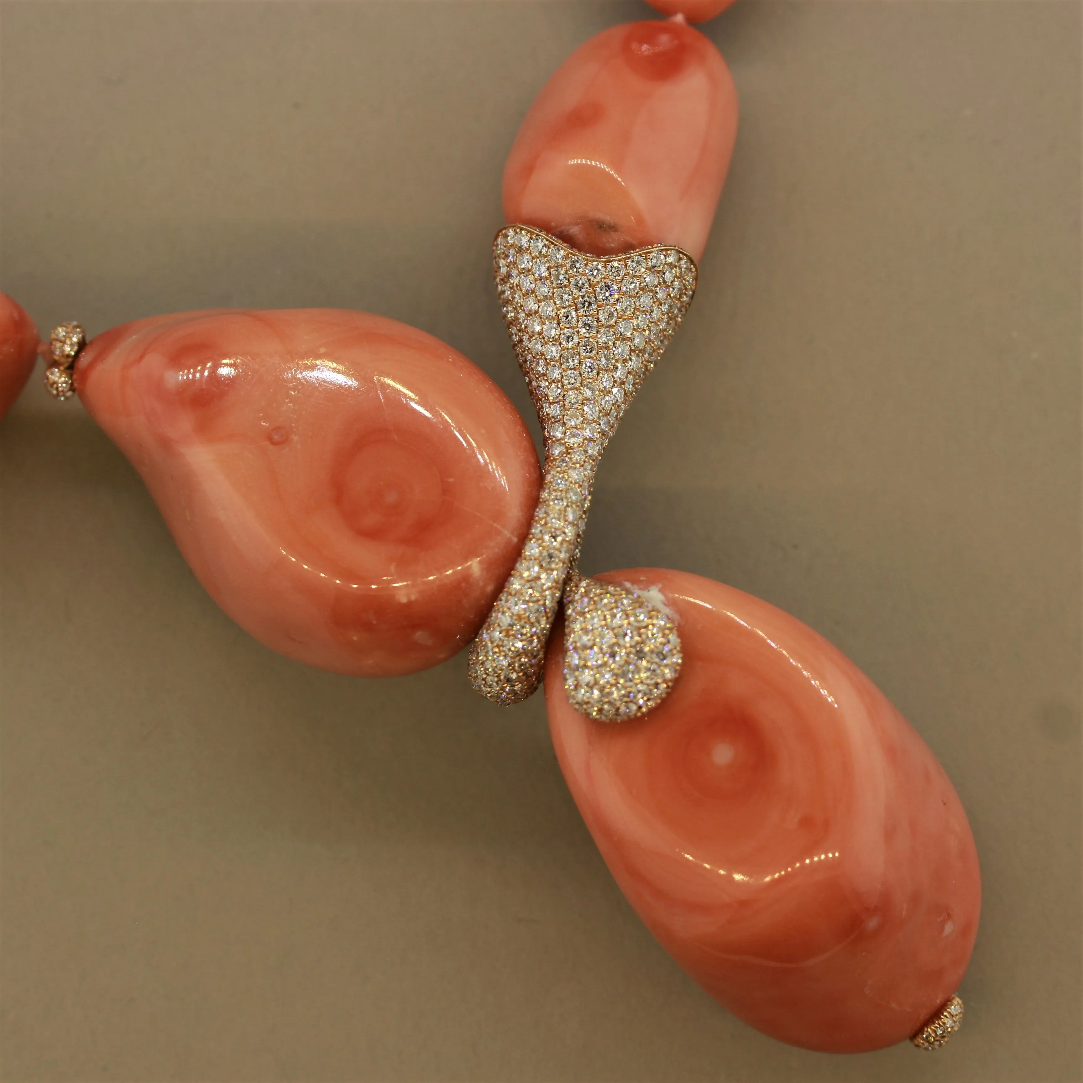 Chantecler of Capri Italian Natural Coral Diamond Gold Necklace