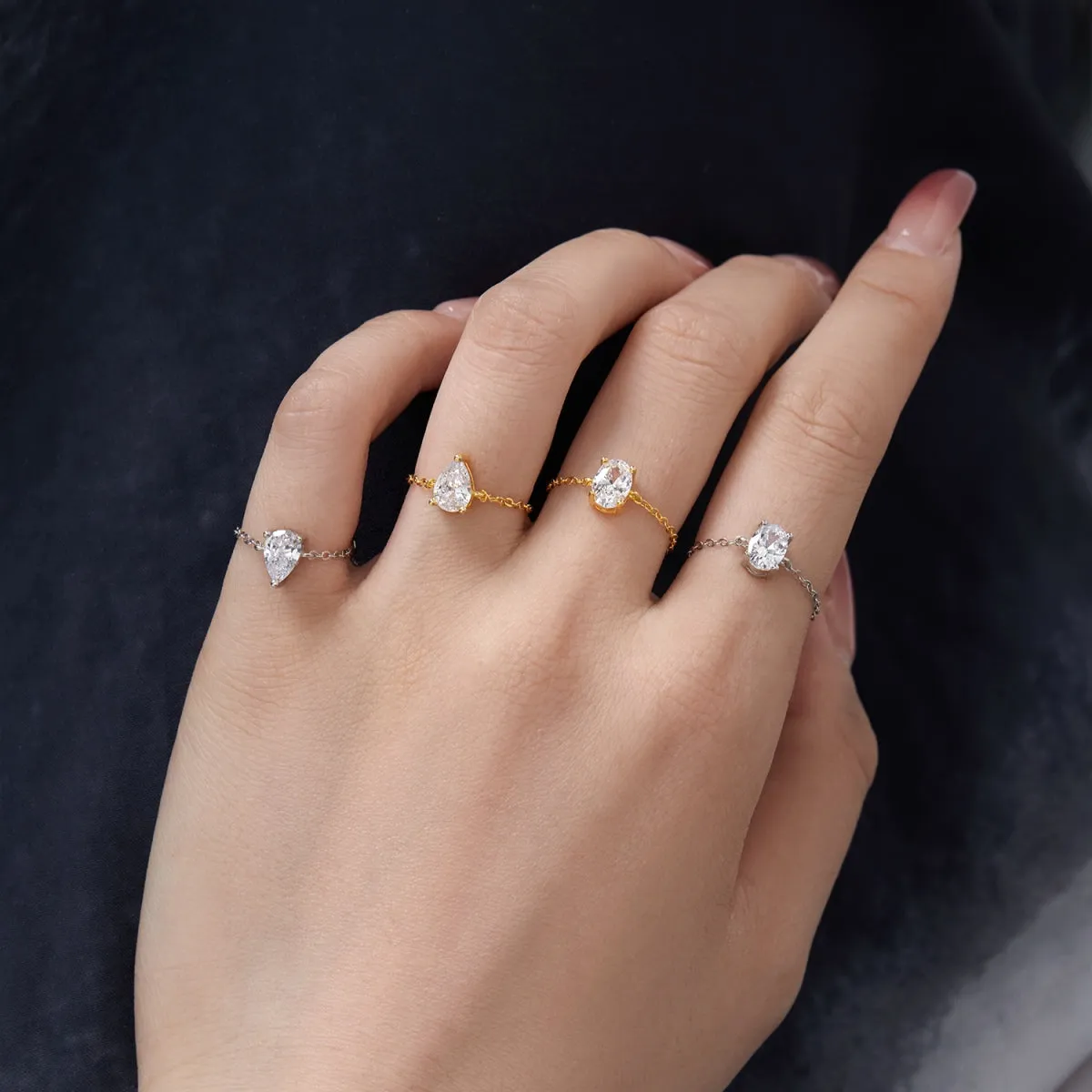 Dainty Oval Sparkle Adjustable Chain Ring