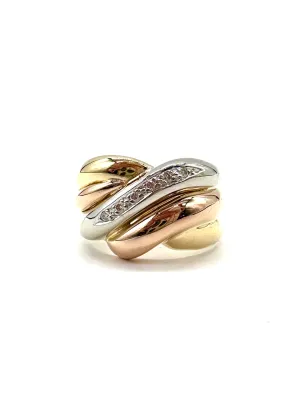 Diamond trigold swirl ring