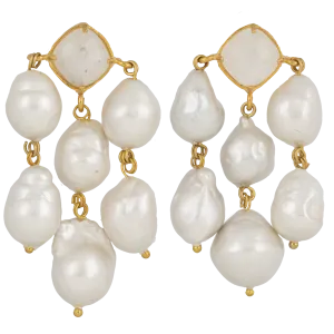 Esmeralda Earrings White