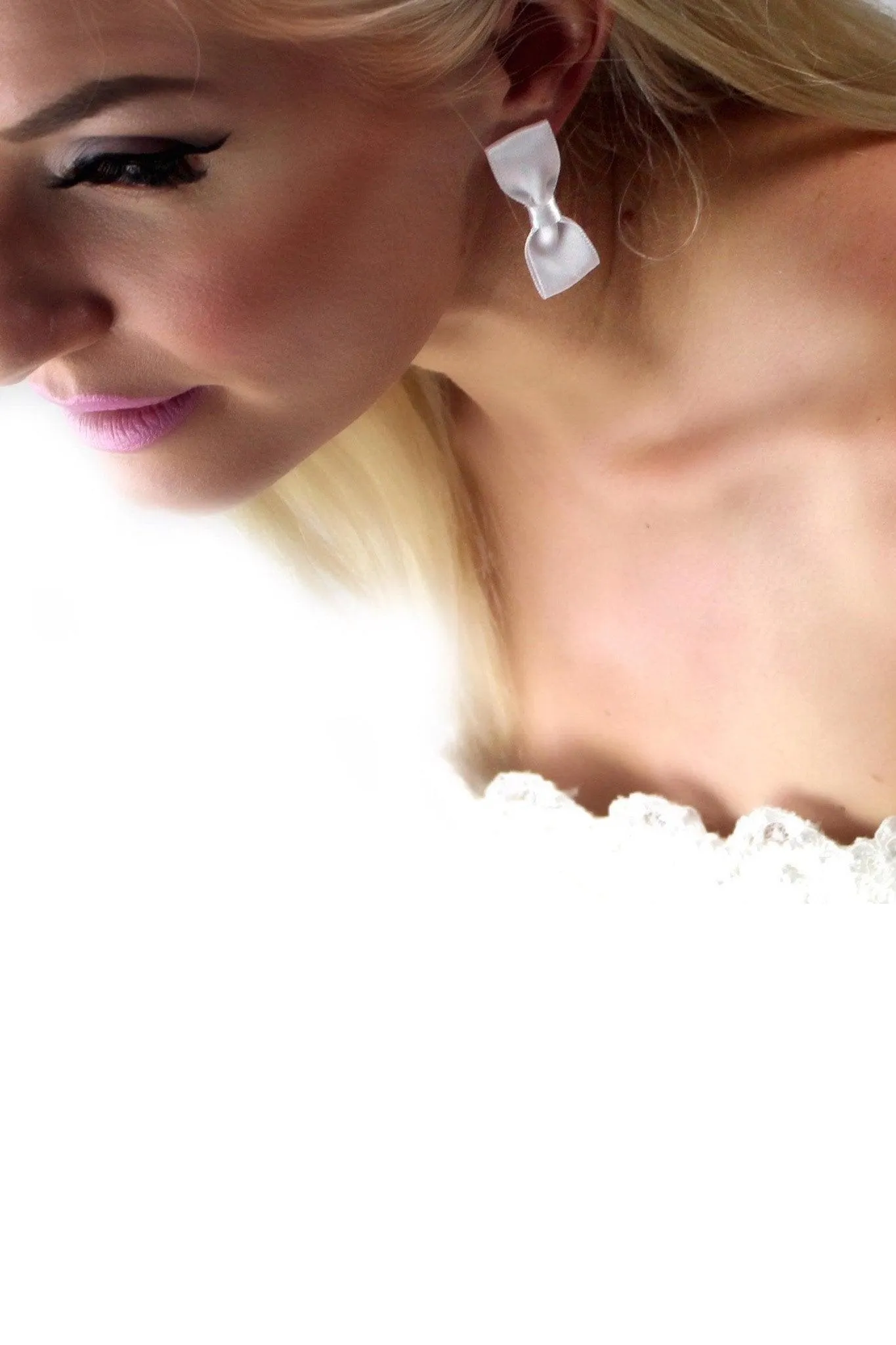 Femme Fatale White Earrings