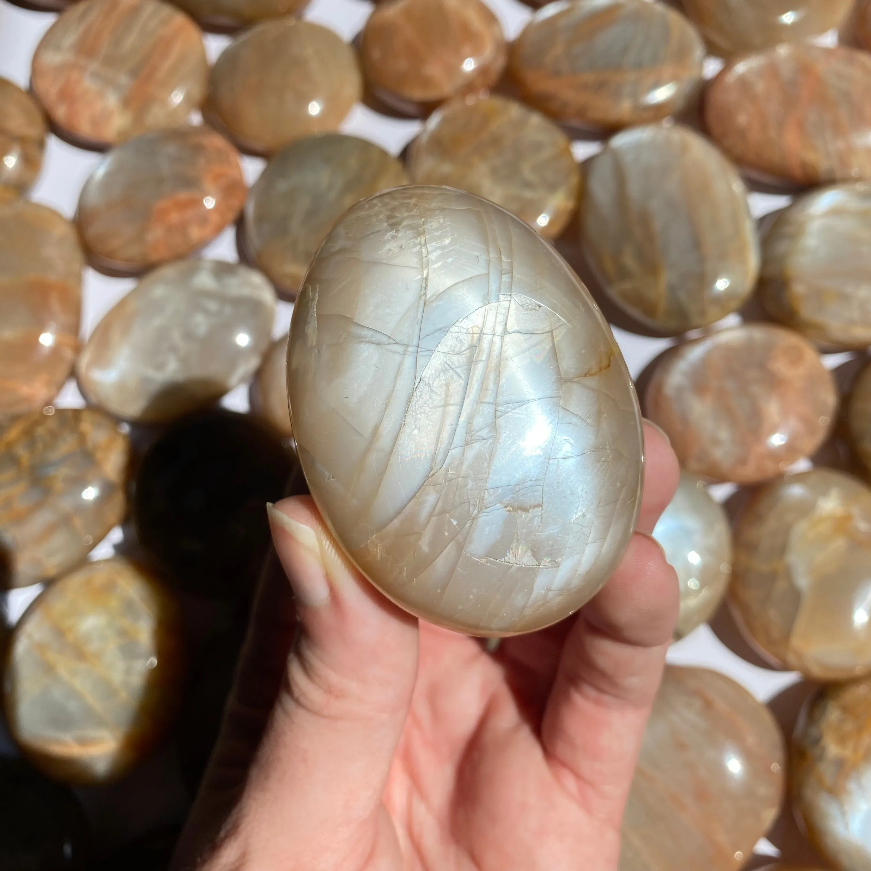 Flashy Peach Moonstone Palm Stone