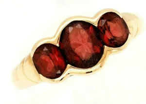 Garnet Trilogy Style 9ct Yellow Gold Dress Ring Fine Jewellery Size N