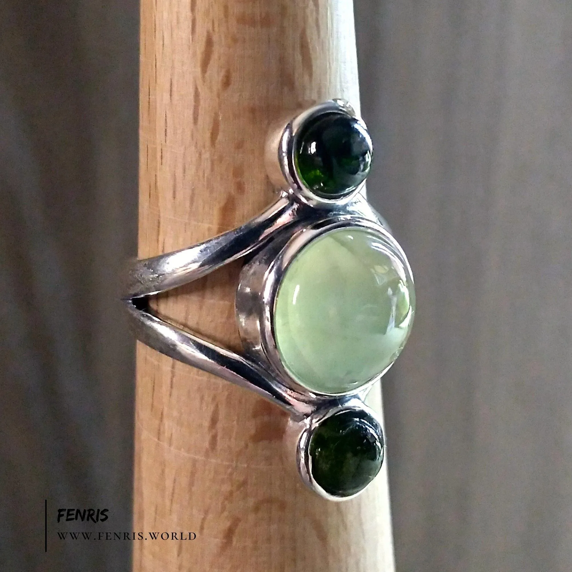 Green Tourmaline And Prehnite 925 Sterling Silver Women's Ring - Fenris