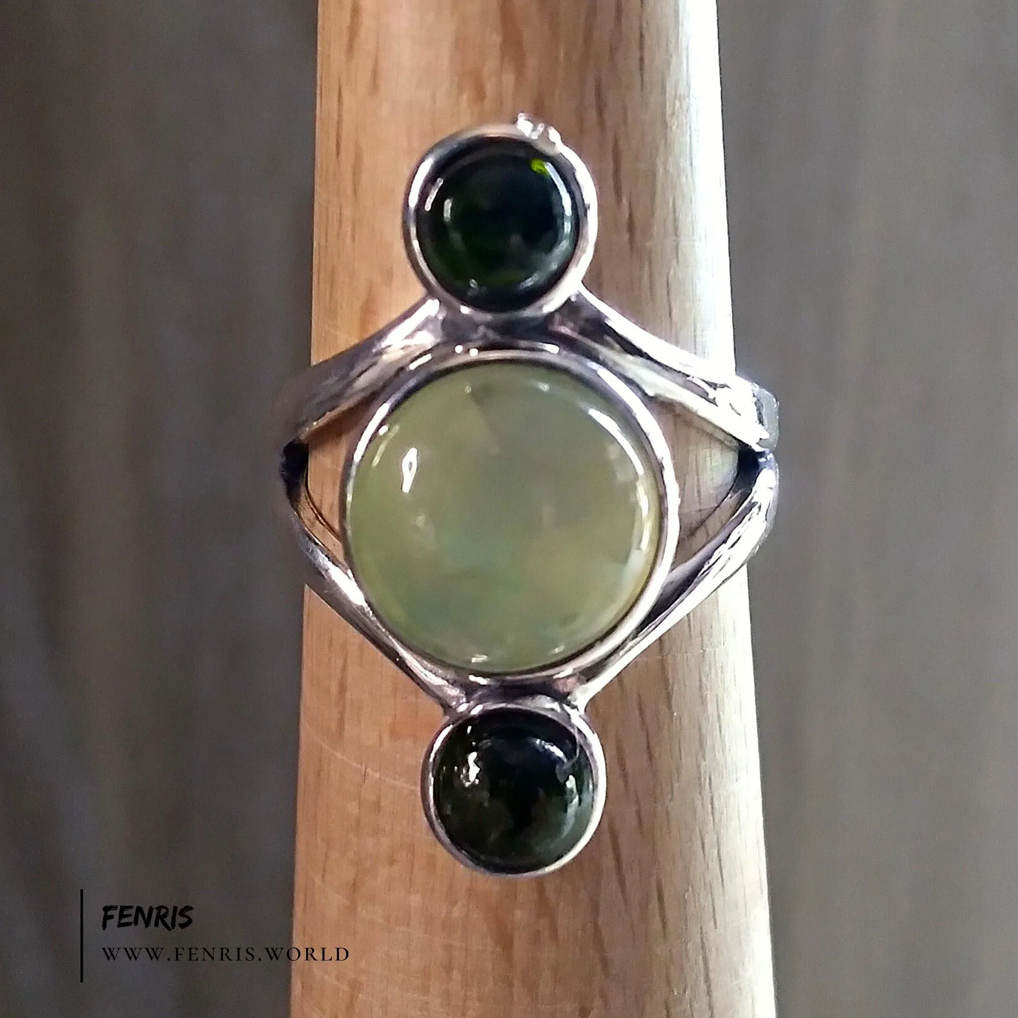 Green Tourmaline And Prehnite 925 Sterling Silver Women's Ring - Fenris