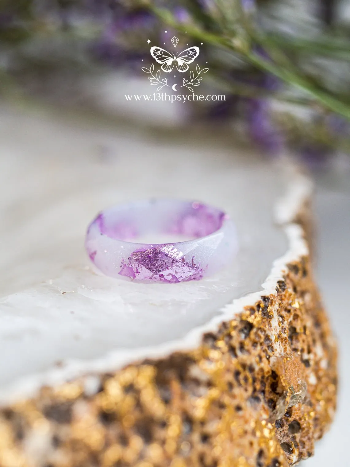 Lilac and lavender flakes faceted resin ring