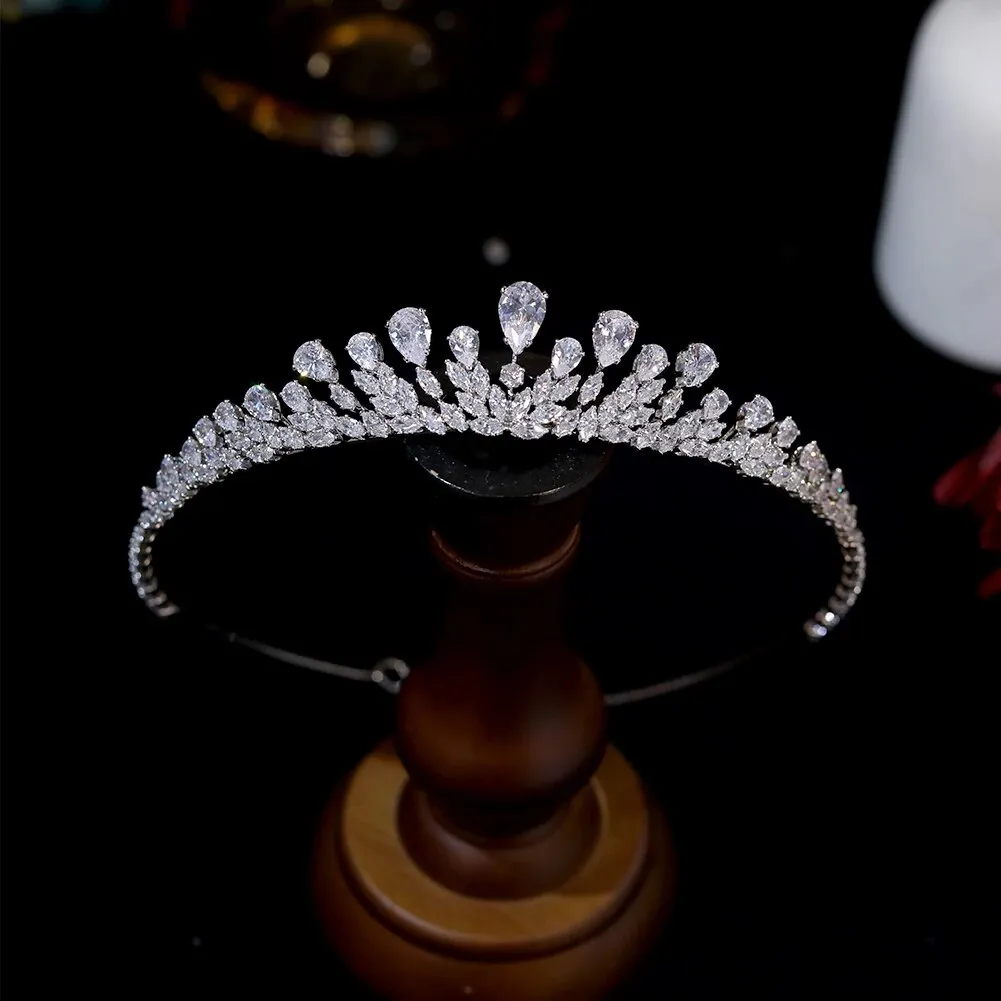 New Tiara and Crown Women Bridal Accessories