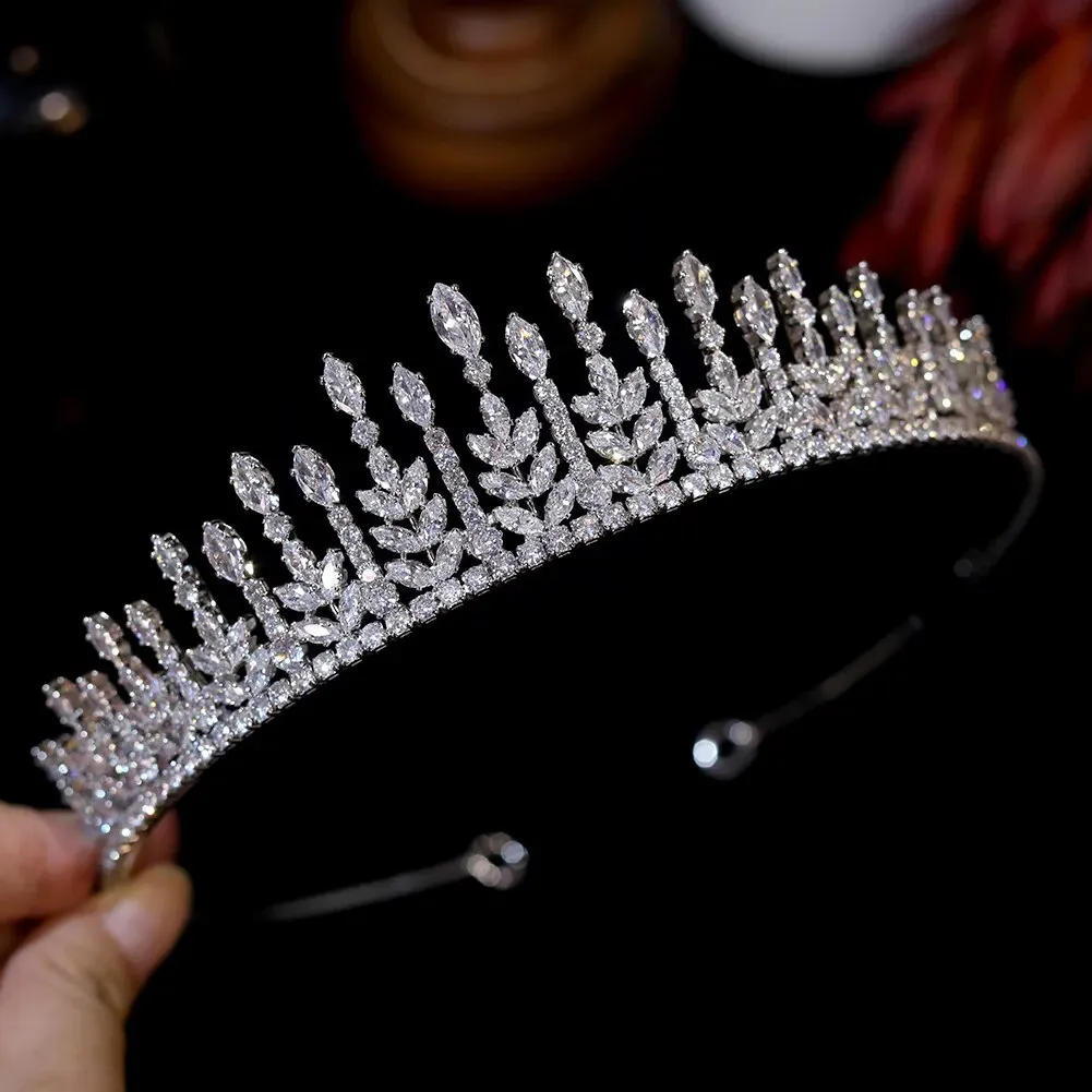 New Tiara and Crown Women Bridal Accessories