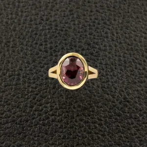 Oval Garnet Ring