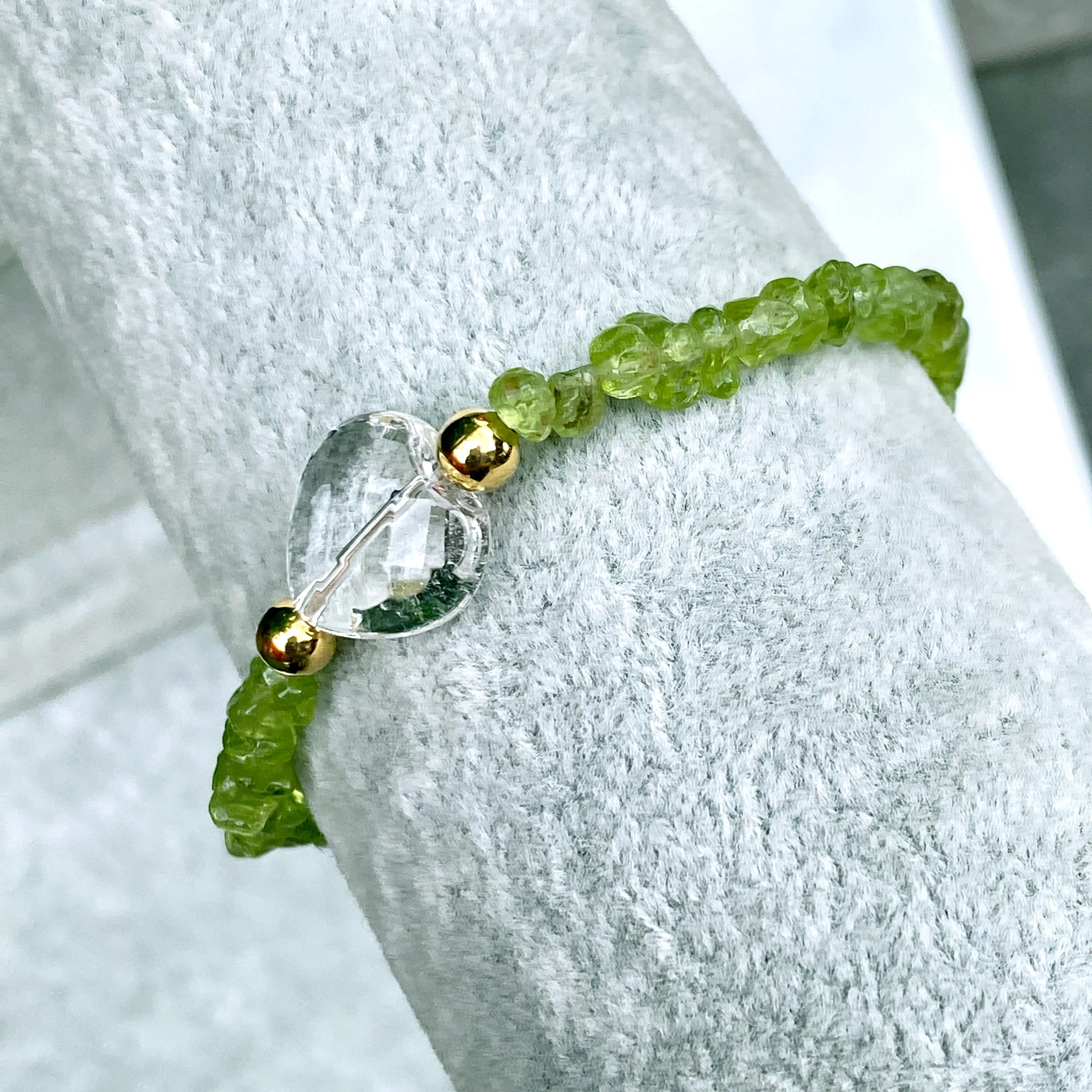 Peridot and Quartz gemstone Heart gold clasp Bracelet