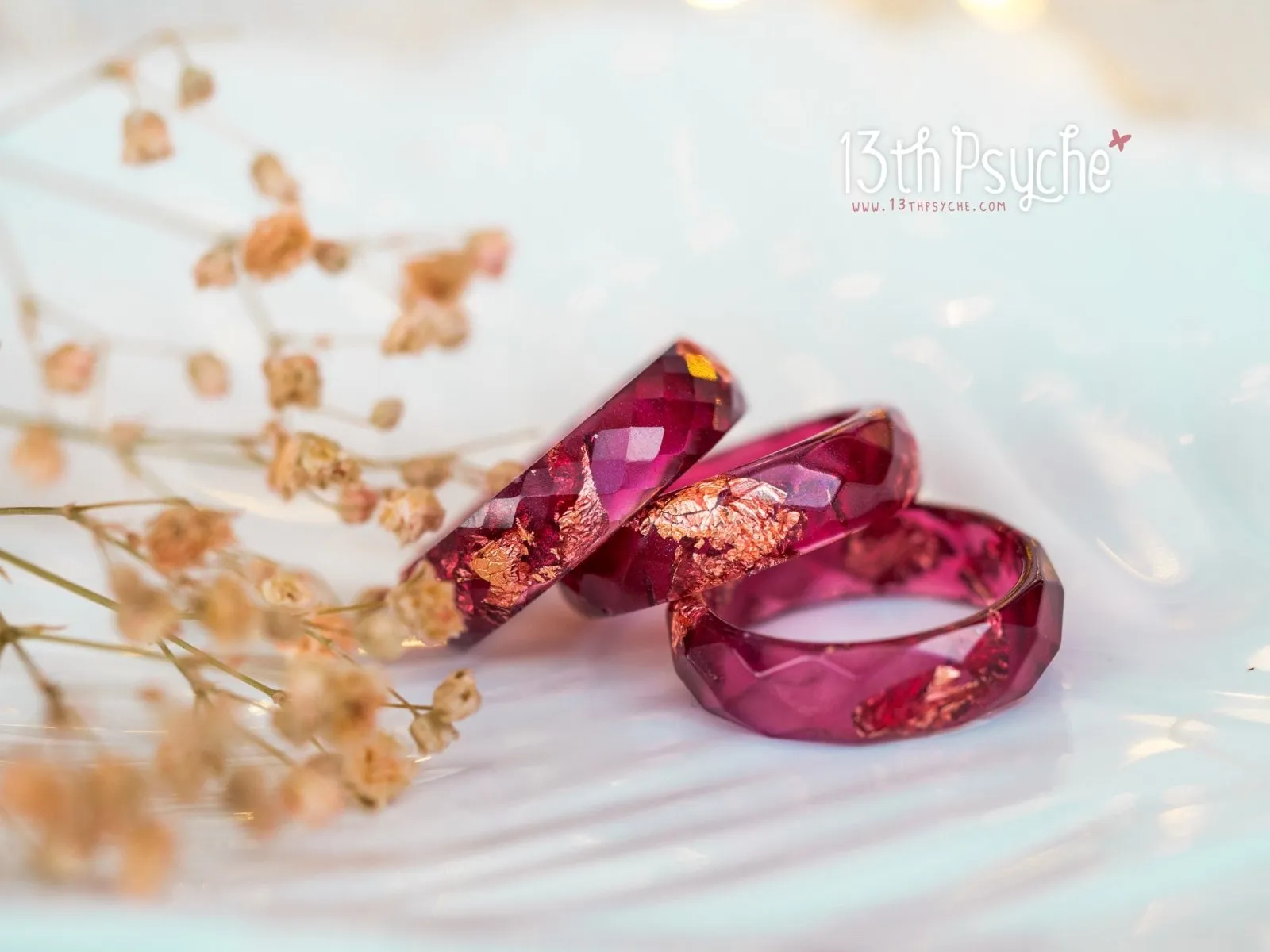 Plum and rose gold flakes faceted resin ring