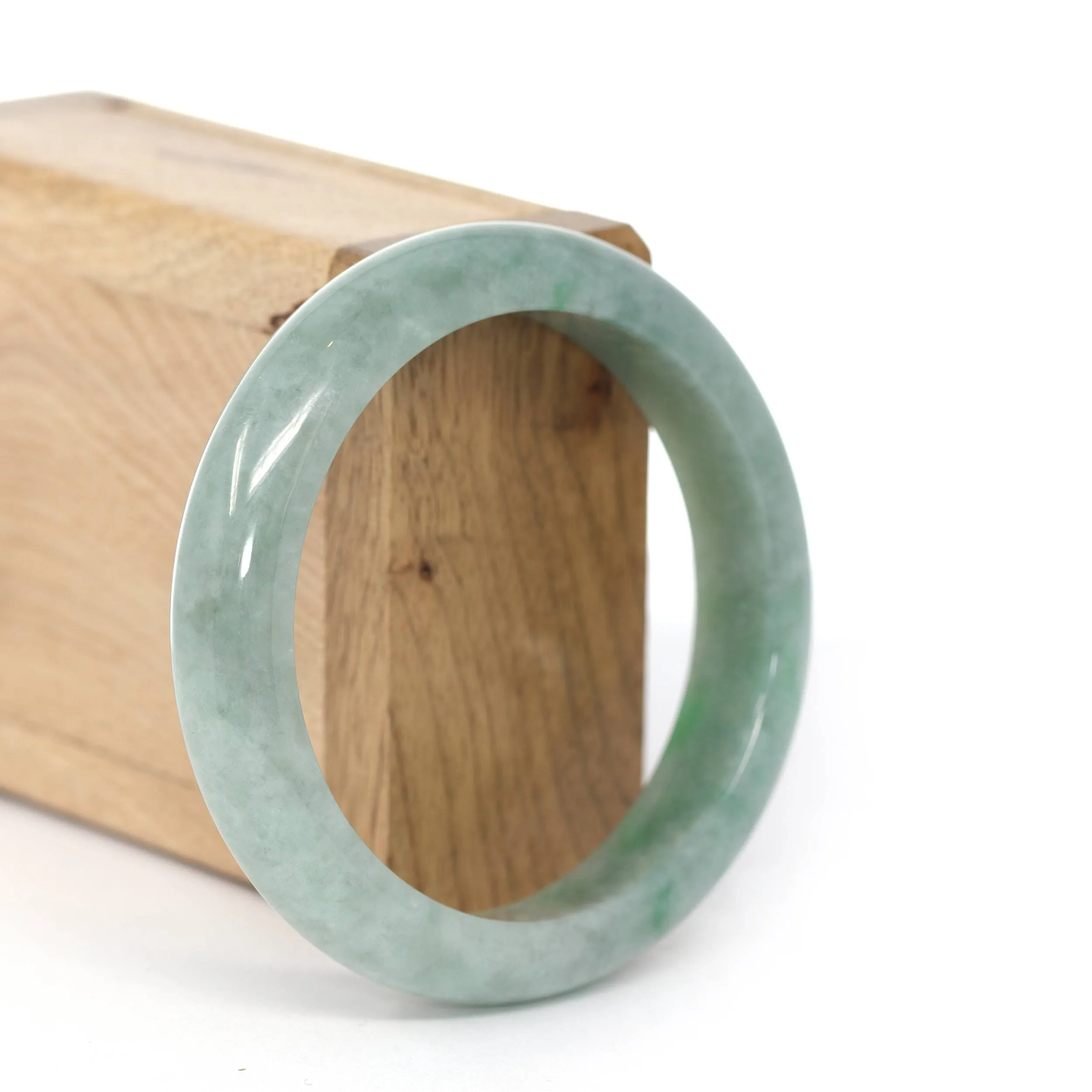 RealJade® Co. "Classic Bangle" Green Natural Burmese Jadeite Jade Bangle ( 57.95mm ) #455