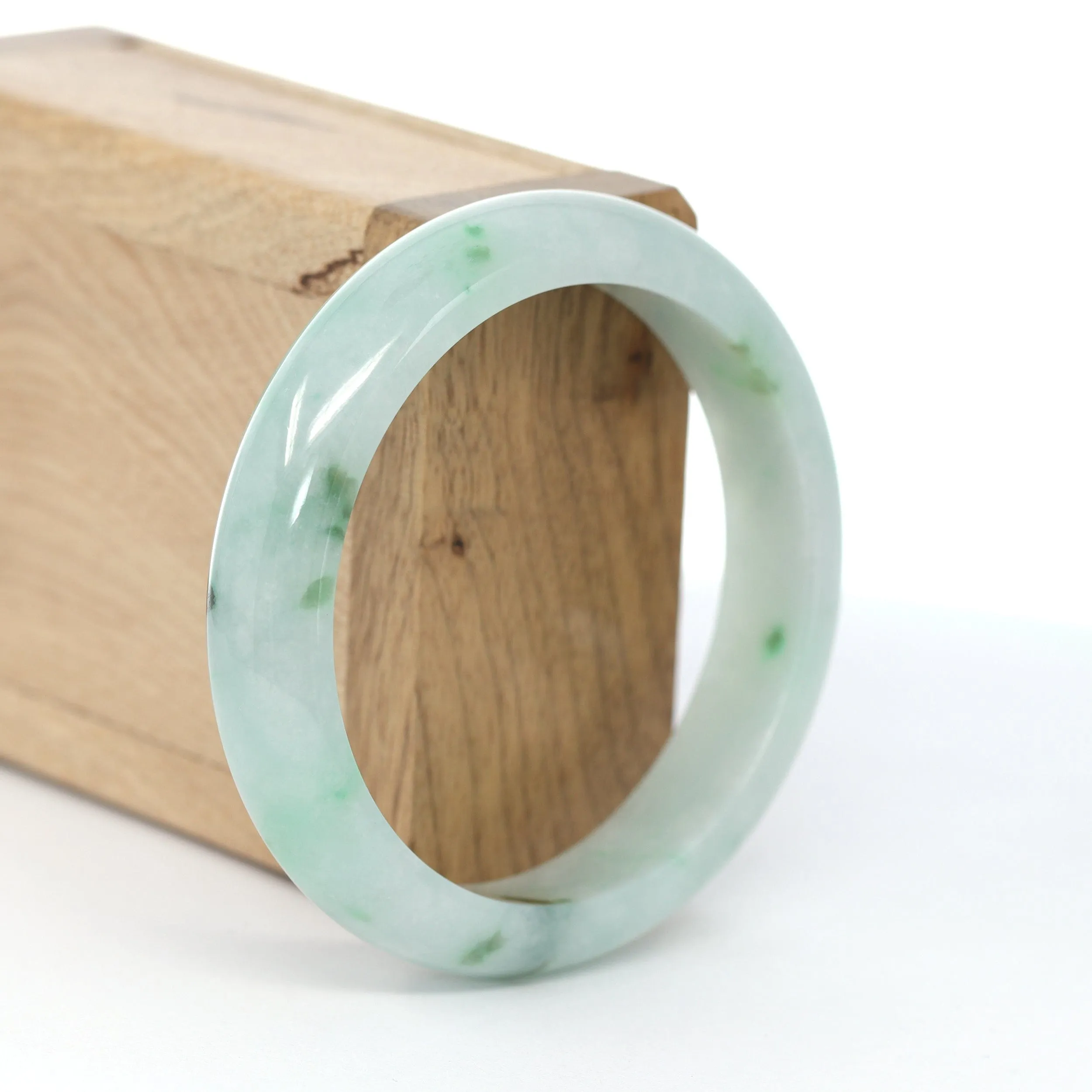 RealJade® Co. "Classic Bangle" Green Natural Jadeite Jade Bangle (57.35 mm ) #617