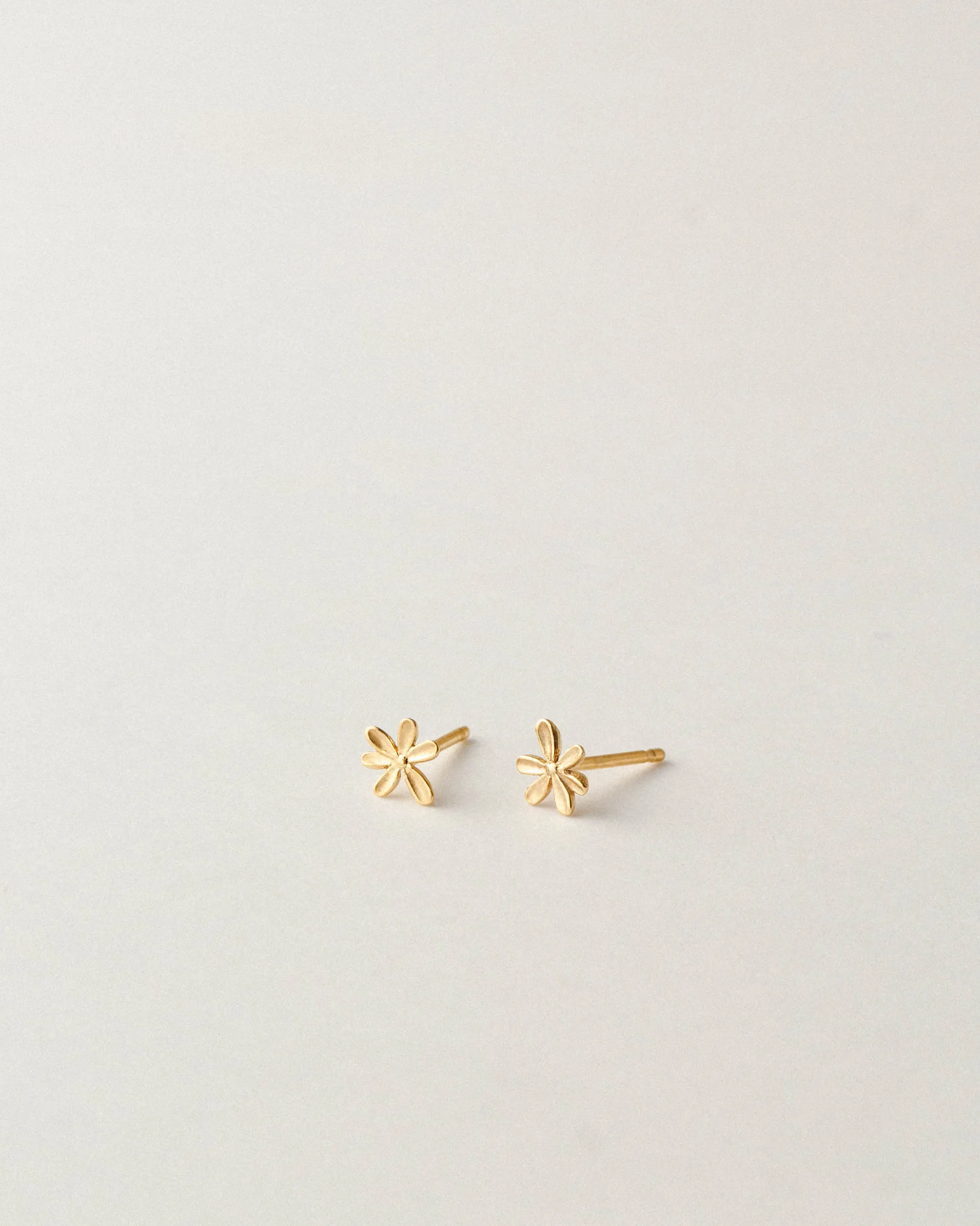 Signature Stacking Stud Set