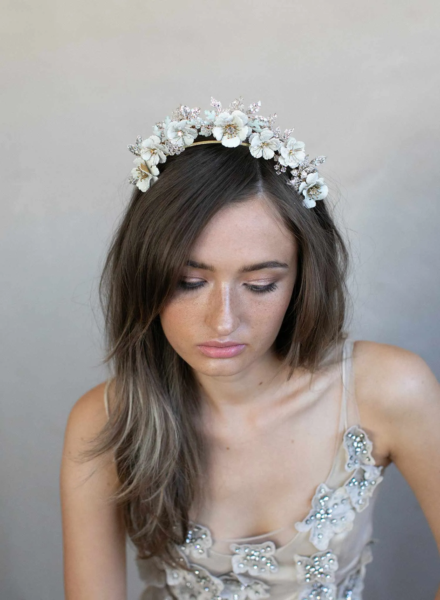 Sugared flowers dream tiara - Style #914