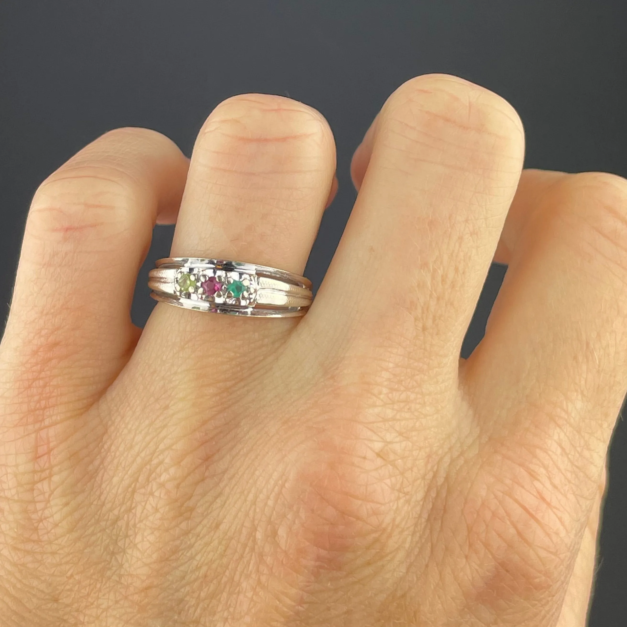 Vintage Emerald Ruby Quartz 14K White Gold Mothers Ring