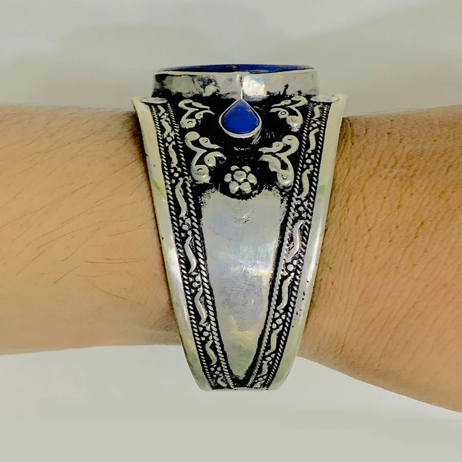 Vintage Mid Century Natural Lapis Lazuli Bracelet