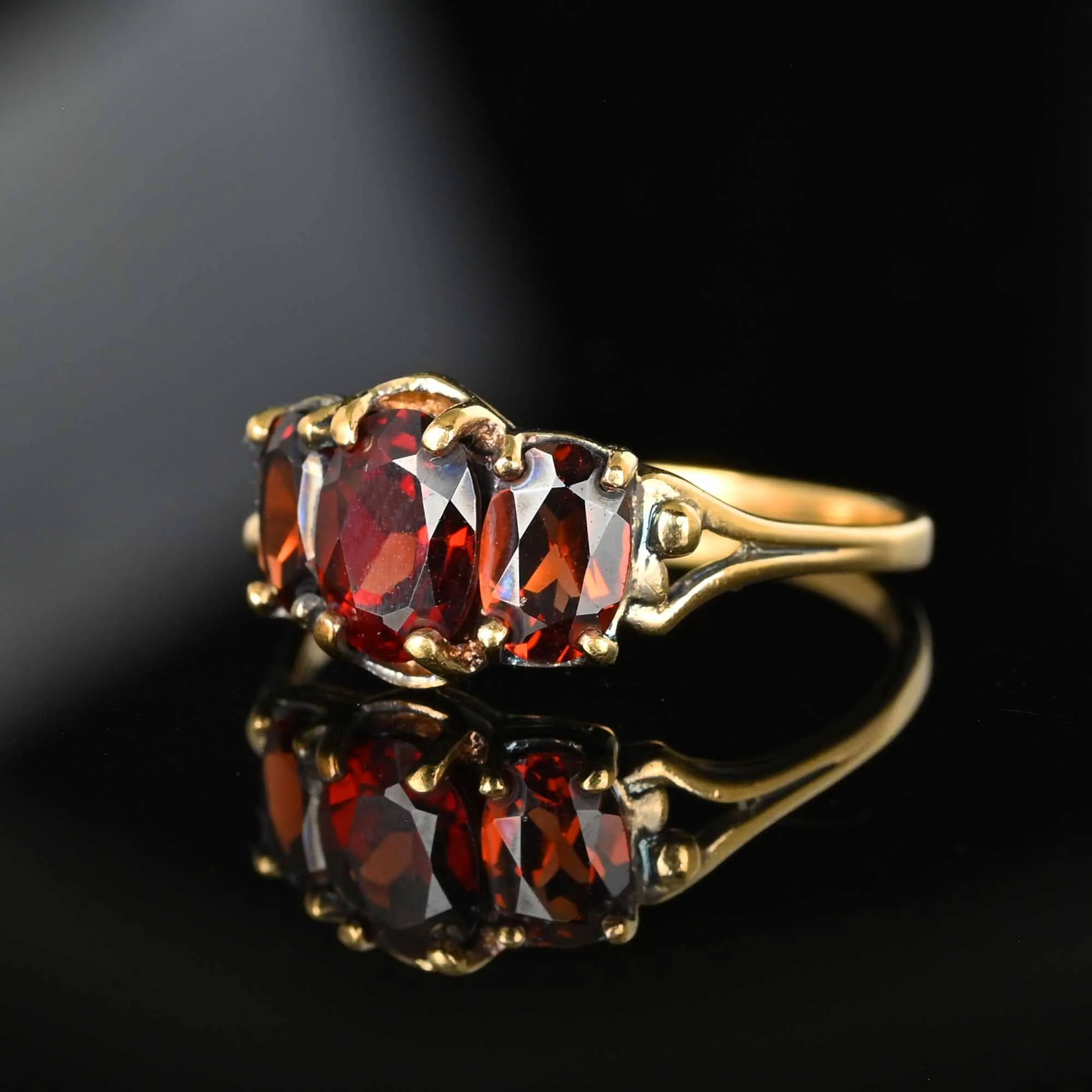 Vintage Three Stone Garnet Ring in 10K Gold