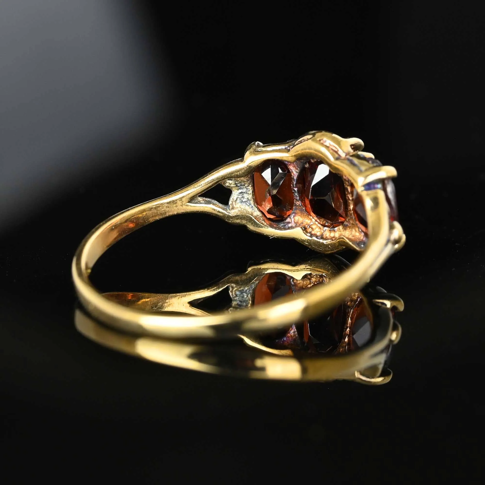 Vintage Three Stone Garnet Ring in 10K Gold